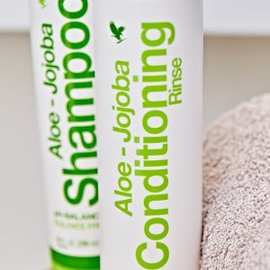 Aloe- Jojoba Conditioning Rinse